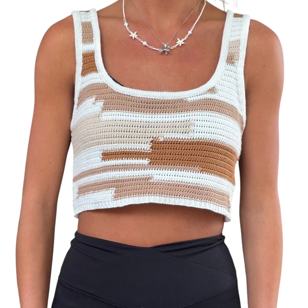Le Lis Collection Women's S Tan Brown Abstract Stripe Crochet Knit Crop Tank Top - Picture 3 of 10